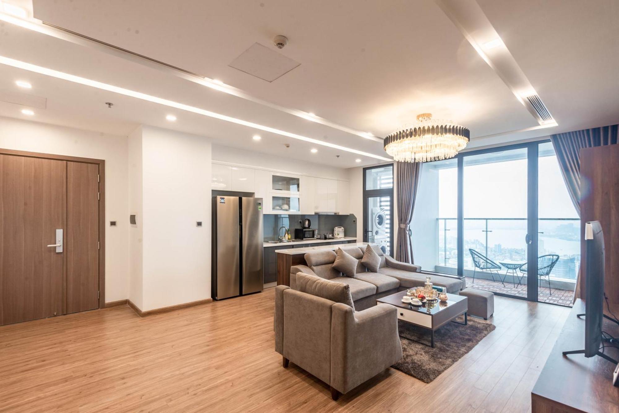 Luxury Serviced Apartment Vinhomes Metropolis Premium Hanói Exterior foto