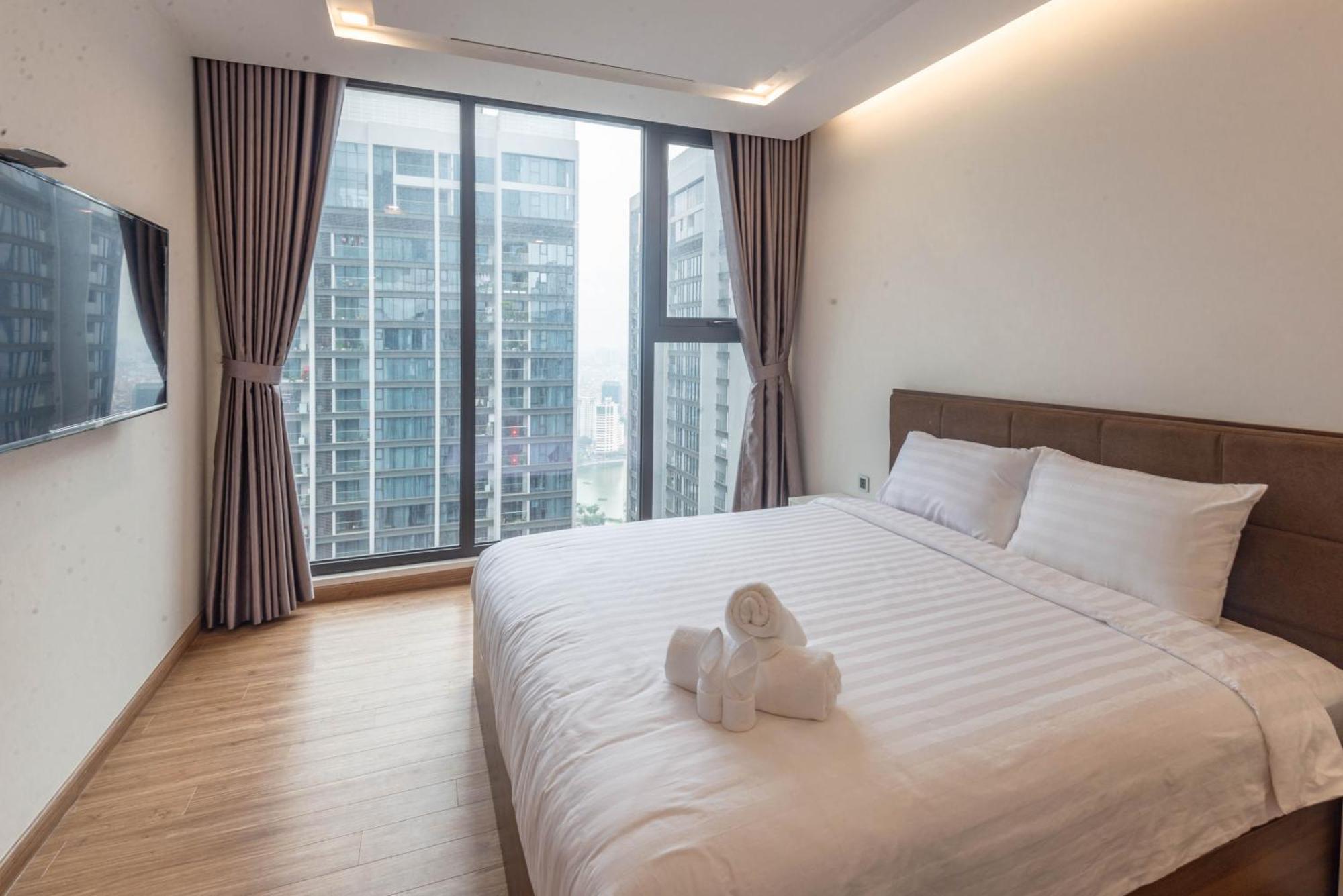 Luxury Serviced Apartment Vinhomes Metropolis Premium Hanói Exterior foto