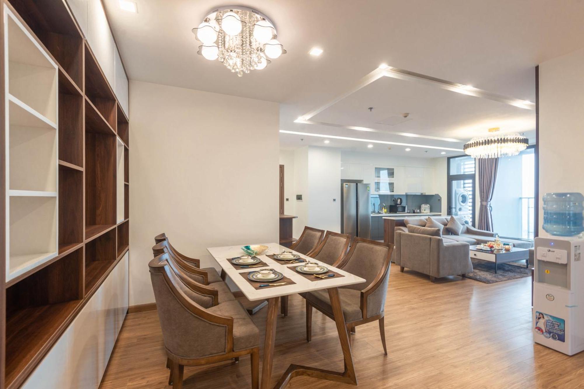 Luxury Serviced Apartment Vinhomes Metropolis Premium Hanói Exterior foto