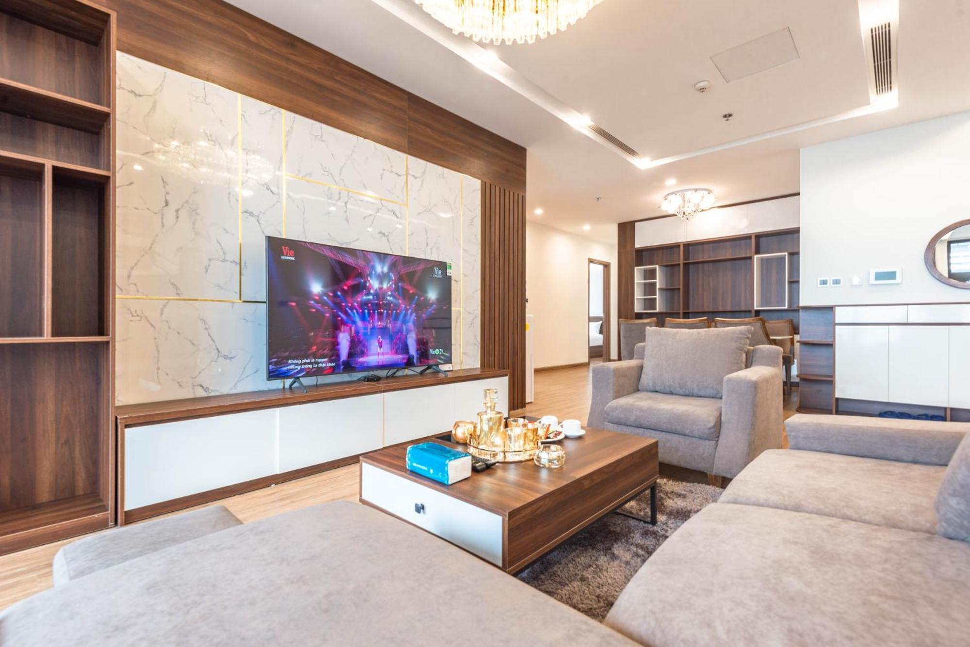 Luxury Serviced Apartment Vinhomes Metropolis Premium Hanói Exterior foto